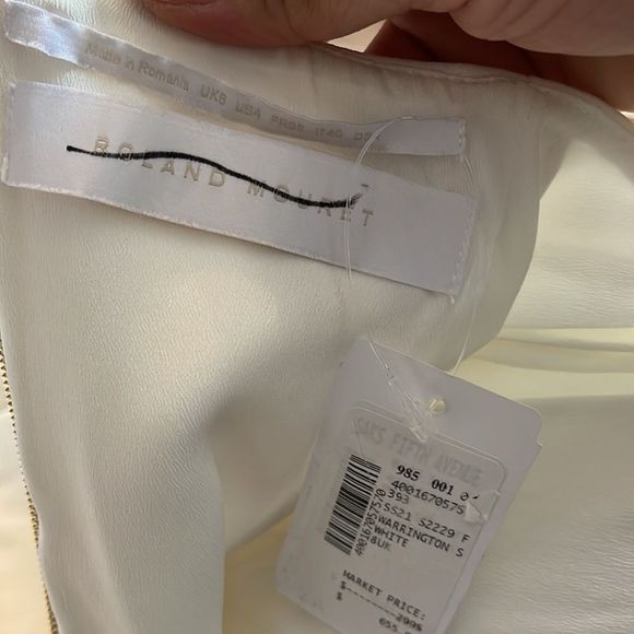 Roland Mouret
Warrington Stretch Sculpted Gown - Picture 14 of 14